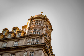 Historic building at trafalgar square with big dome
