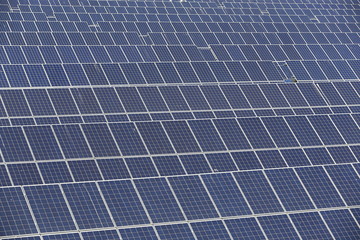 Solar photovoltaic panels and solar photovoltaic power generation systems