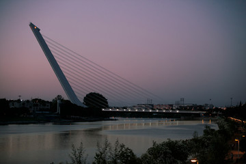 Obraz premium puente del alamillo sevilla,puente,sevilla,río