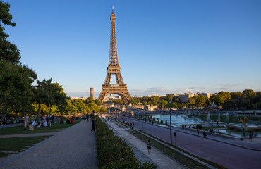 Fototapeta premium PARIS, FRANCE, SEPTEMBER 7, 2018 - View of Eiffel Tower from Trocadero in Paris, France.