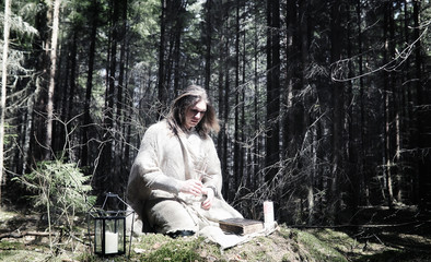 Fairy magician. A sorcerer with a glass sphere, a magical spell and a ritual. Elder with a staff...