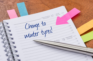 Daily planner with the entry Change to winter tyres
