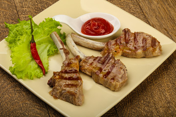 Grilled lamb