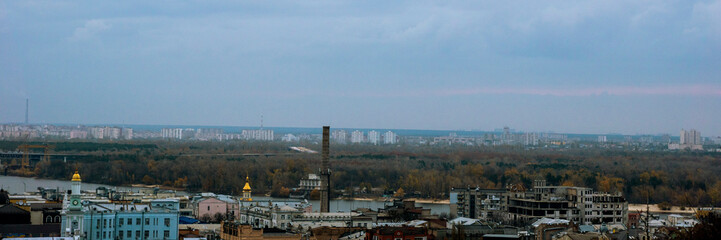 Fototapeta na wymiar view of the city of Kiev