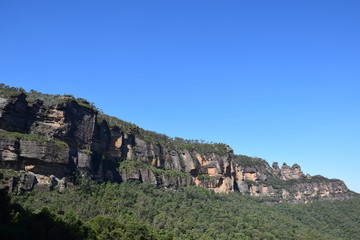 青空のブルーマウンテンズ国立公園