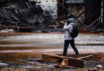 photographer on the ruins