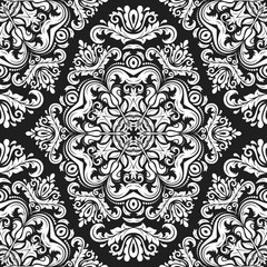 Classic seamless pattern. Damask orient ornament. Classic vintage black and white background