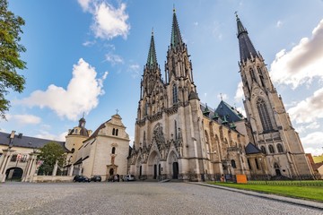 Saint Wenceslas Cathedral at Wenceslas square in Olomouc - obrazy, fototapety, plakaty