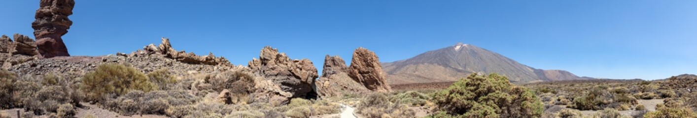 Fototapeta na wymiar Panorama vom Nationalpark El Teide in Teneriffa,