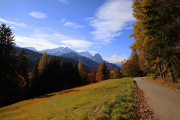 Fototapeta na wymiar Hebst in den Alpen