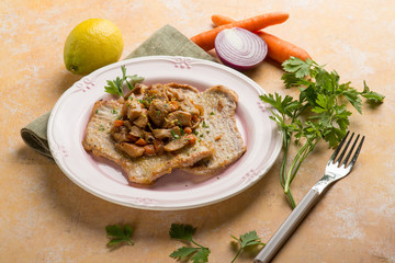 veal escalope with mushroom