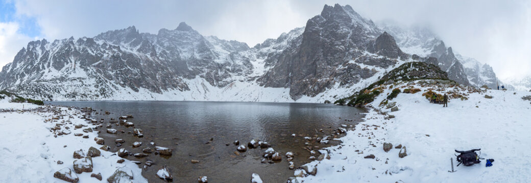 Fototapeta Panorama of Tatra mountains with Black Pond, Poland
