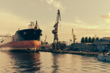 Obraz premium Cranes in the port