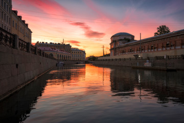 Fototapeta premium Colorful dawn on the river Fontanka in Saint Petersburg, Russia