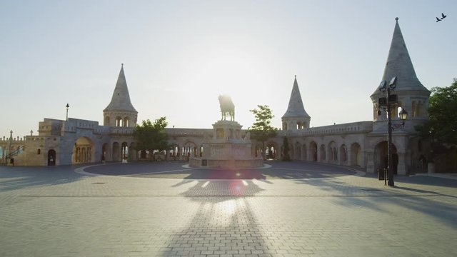 Sun shining over St. Stephen Statue