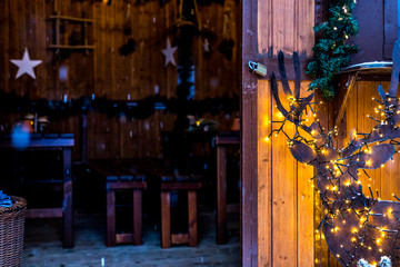 Obraz premium Mainzer Weihnachtsmarkt im Schnee