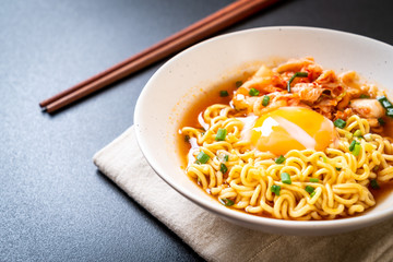 Korean instant noodles with kimchi and egg