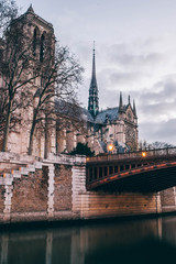 Notre Dame Paris Seine