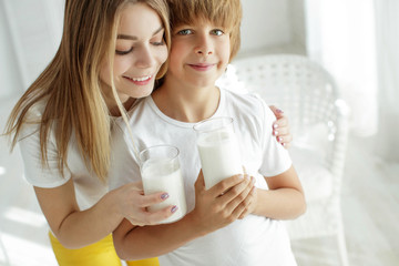 Family drinking milk 