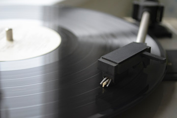 Fototapeta na wymiar vinyl record on turntable
