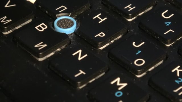 Cleaning the keyboard