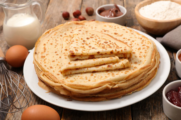 stack of crepe