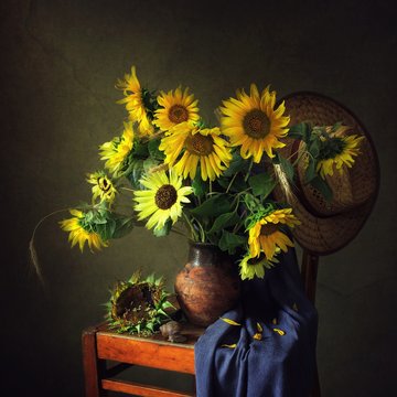Still life with bouquet  of sunflowers