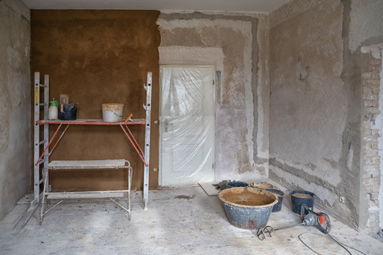 Renovation with Adobe Plastering