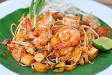 pad thai or stir-fried noodle or pan fried noodles