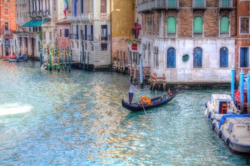 Tra i canali di Venezia