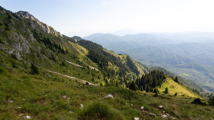 Fototapeta na wymiar The wild landscape from Buila Vanturarita national park in Romania