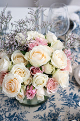 roses bridal bouquet 