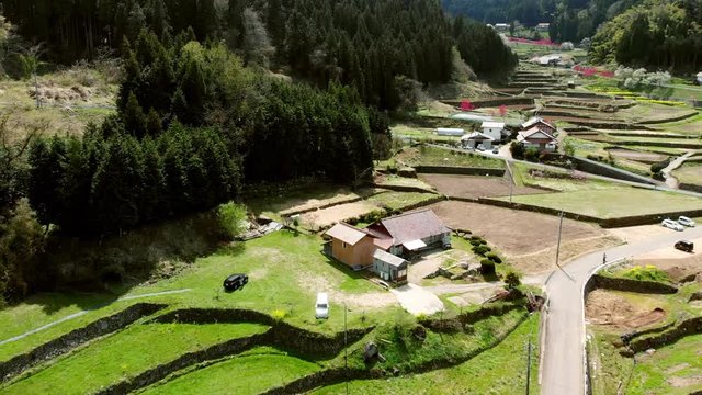 ドローン空撮 天国に一番近い里 後退