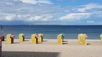 Strandkörbe am Ostseestrand