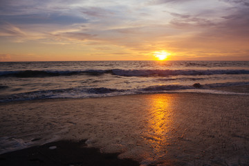 Obraz na płótnie Canvas Sunset in the beach, Bali
