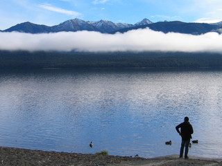 Fototapeta na wymiar Beautiful lake in South island of New Zealand. 