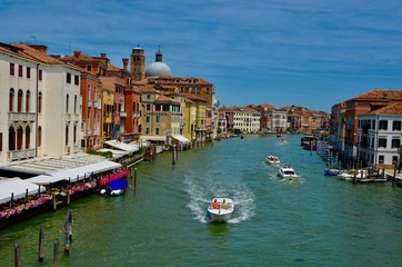 Fototapeta premium Ain't Life Grand (Canal)