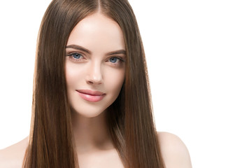 Naklejka premium Beautiful hair smooth brunette woman beauty portrait healthy skin and haistyle 