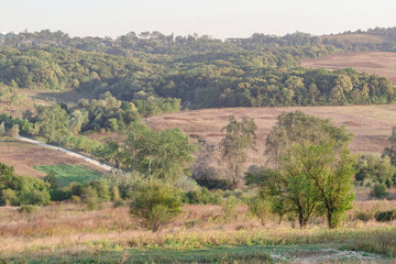 Fototapeta na wymiar view of the autumn countryside