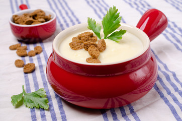 Thick vegetable cream soup