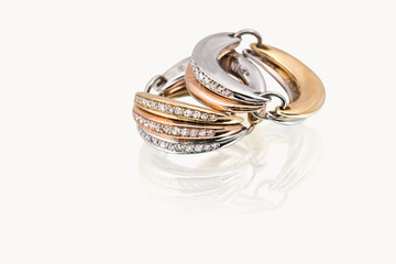 Earrings with precious stones