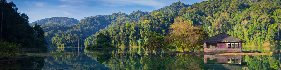 Fototapeta premium calm waters