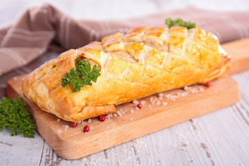 filet mignon with puff pastry