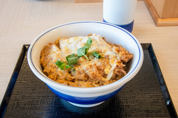 かつ丼
