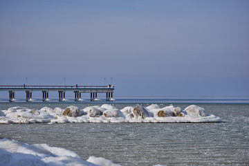 Fototapeta na wymiar The Baltic Sea in the winter