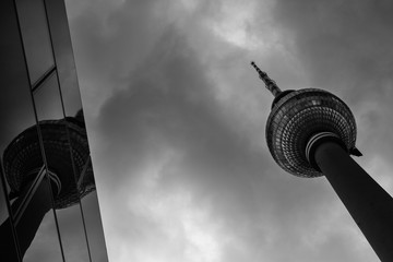 Berlin Fernsehturm Himmel Wolken © Sascha