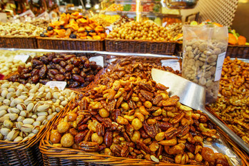 Exhibition of seeds on the market