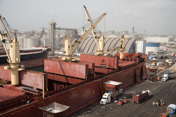 Fototapeta na wymiar loading truck from a ship