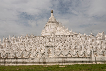 Fototapeta premium Hsinbyume Paya, Mingun. Myanmar