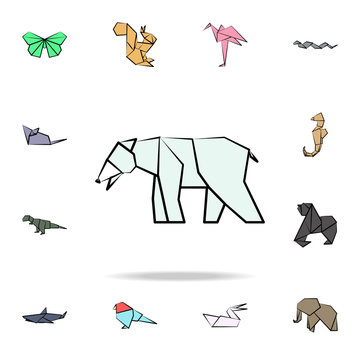 polar bear colored origami icon. Detailed set of origami animal in hand drawn style icons. Premium graphic design. One of the collection icons for websites, web design, mobile app